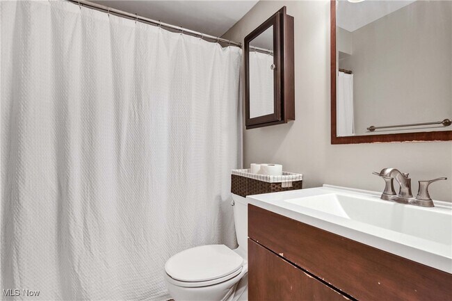 Building Photo - 12900 Lake Ave