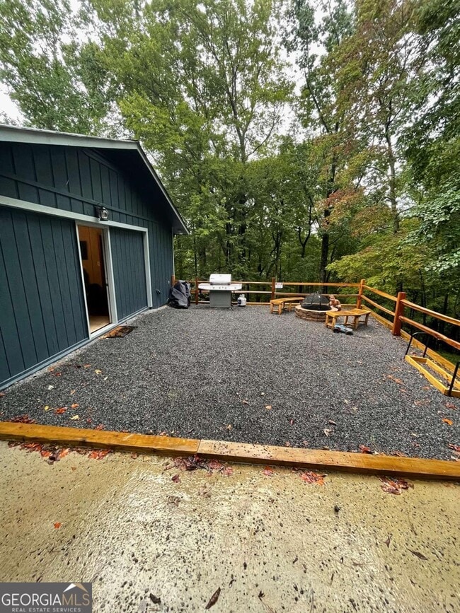Building Photo - 226 Mountain View Ct