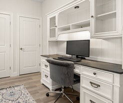 Built-ins in Select Units - The Residences at Quarry Walk