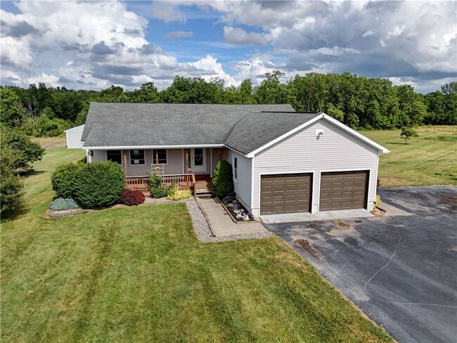 Primary Photo - 681 NY-364