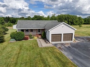 Building Photo - 681 NY-364