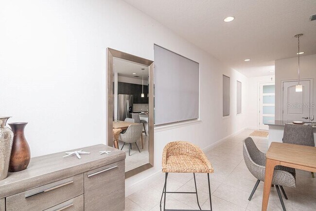 Building Photo - 7508 Wing Span Wy