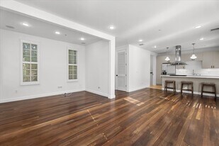 Building Photo - 1229 22nd St