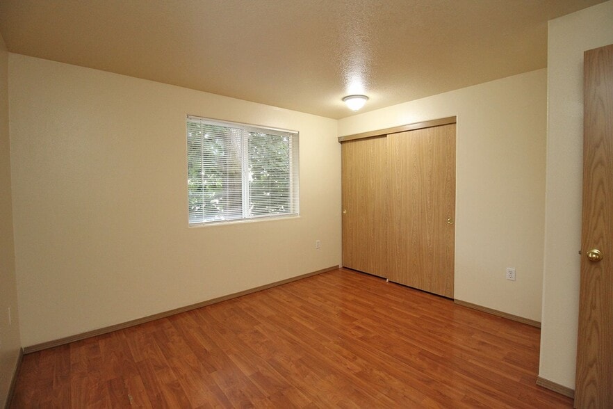 Building Photo - 3548 SE 119th Ave