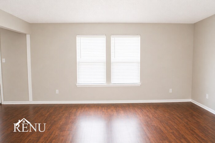 Building Photo - 6641 W Jamestown Dr