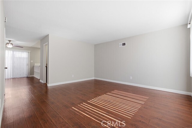 Building Photo - 8541 Emerson Cir