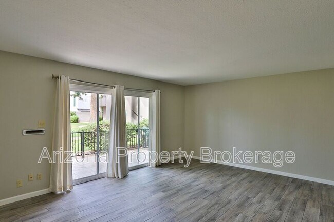 Building Photo - 4358 N 36th St