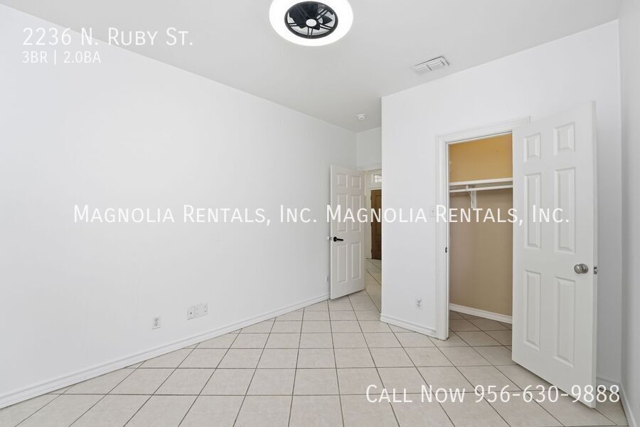 Building Photo - 2236 N Ruby St
