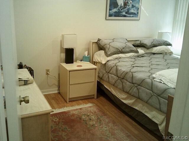 Building Photo - 760 E Gilchrist Ct