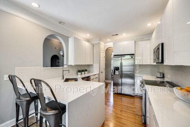 Building Photo - 1126 Blowing Rock Cove