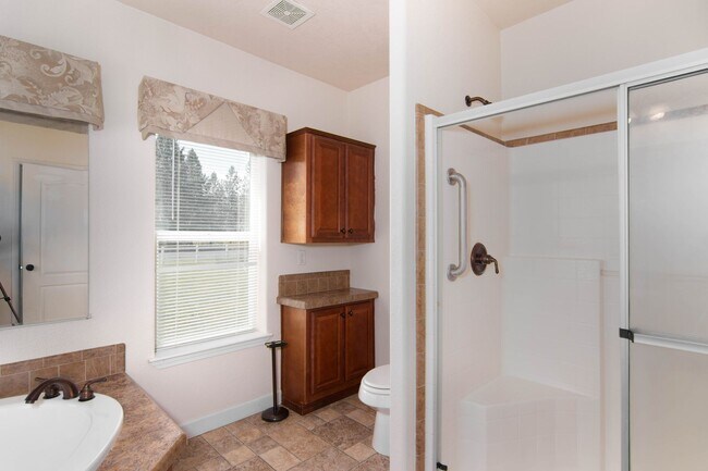 Building Photo - **Coming Soon** 3 Bed 2 Bath Manufactured Home on Acreage west of Spokane 12 minutes