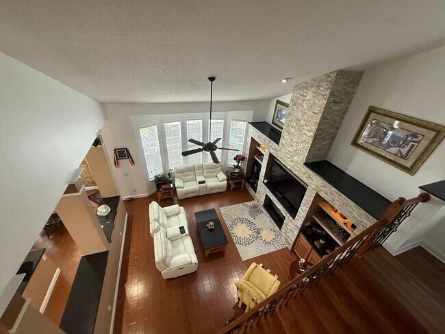 Building Photo - 813 Oak Shadows Rd