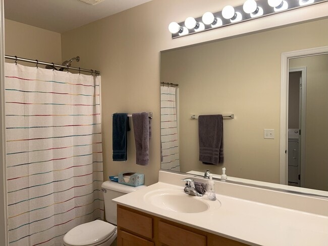 Building Photo - 2623 Amber Ct
