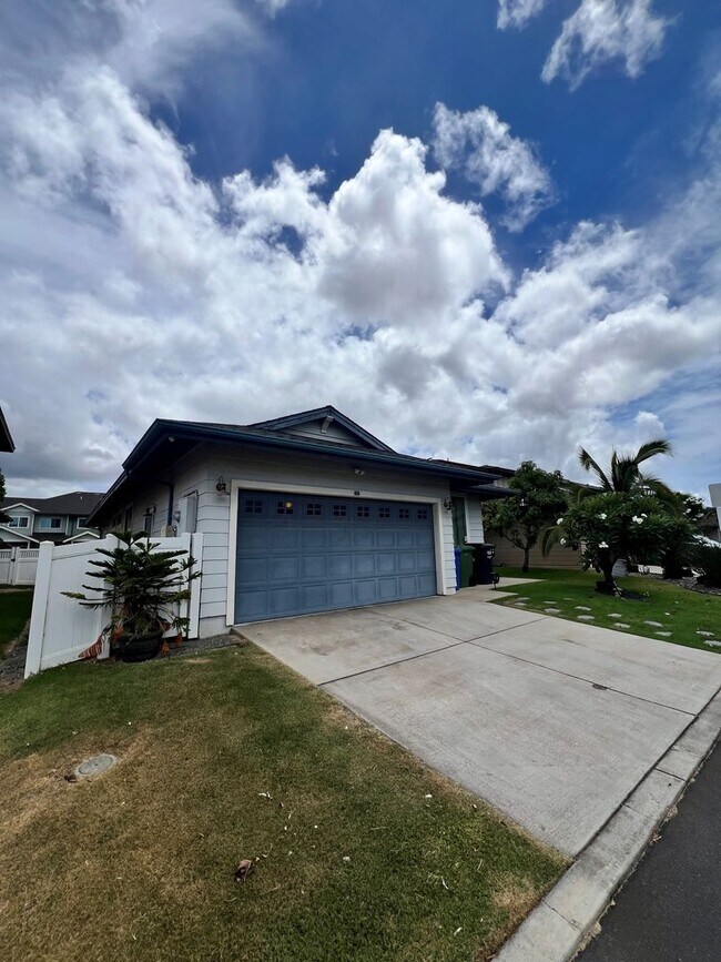 Building Photo - Mehana at Kapolei - 3 BR / 2 BA Single Family Home with Split AC and Enclosed Garage