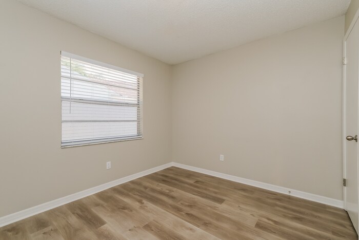 Building Photo - 8431 Duval Dr