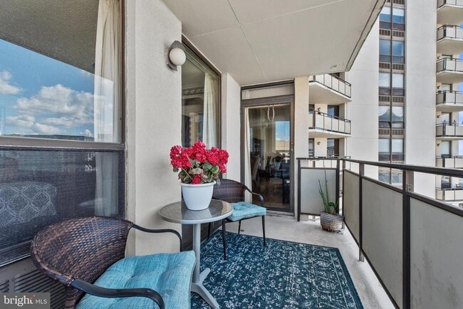 Building Photo - 205 E Joppa Rd