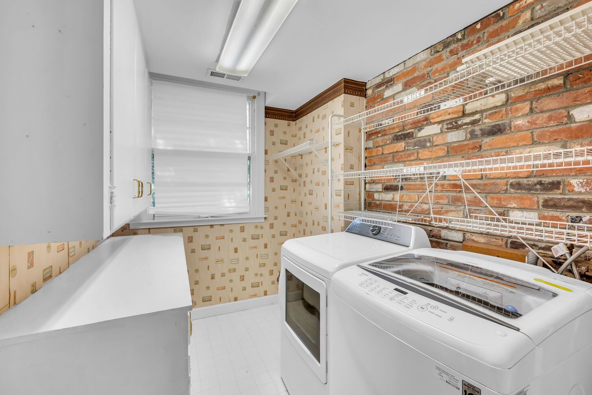 Building Photo - 526 Davidson Rd