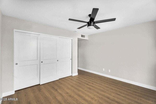 Building Photo - 25810 S Boxwood Dr