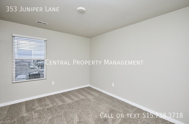 Building Photo - 353 Juniper Dr
