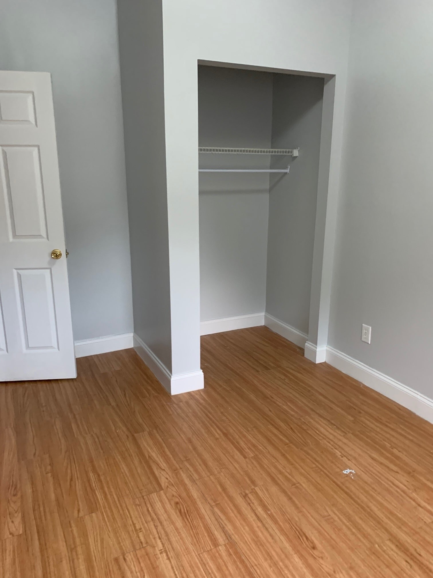 Building Photo - 2372 Harper Ave