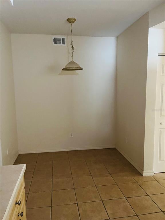 Building Photo - 5397 Admiral Way