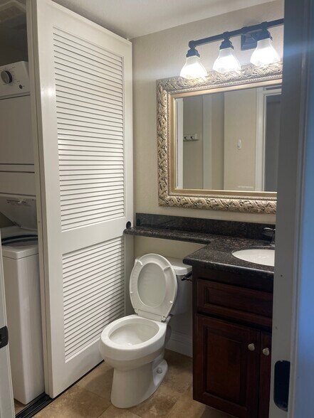 Building Photo - 3969 Nobel Dr