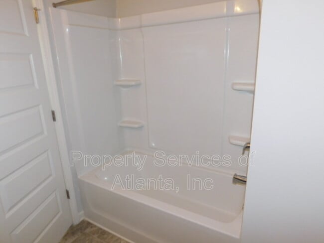 Building Photo - 2633 Parrish Ct