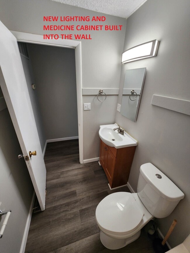 Building Photo - 7939 E Cree Lake Dr S