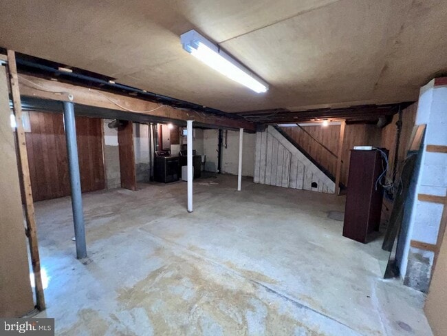 Building Photo - 918 Rockwell Rd