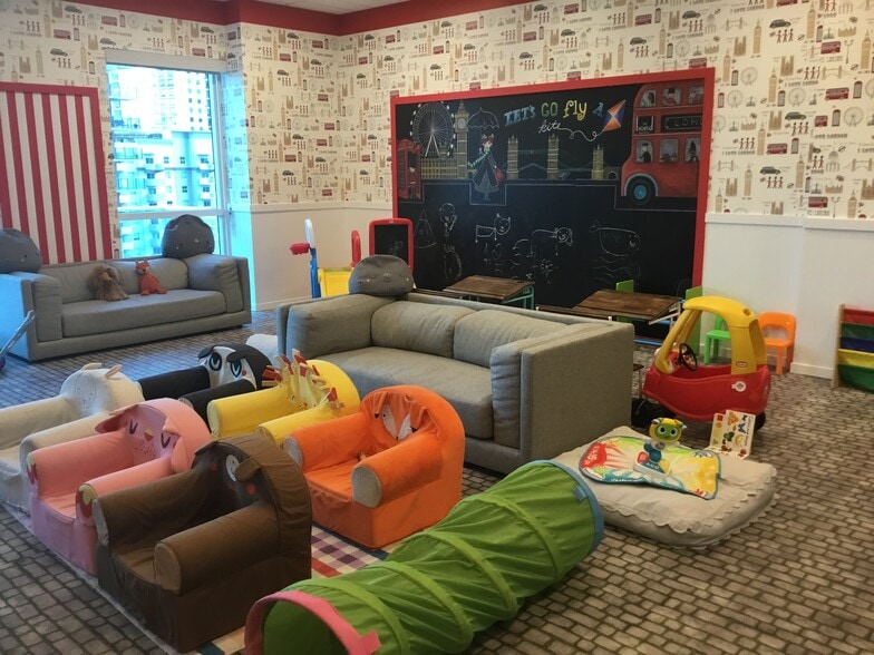 playroom 1 - 1080 Brickell Ave