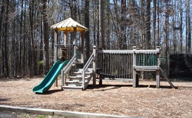 Building Photo - 120 Newfield Dr