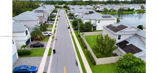Building Photo - 1801 Lake Cove Dr