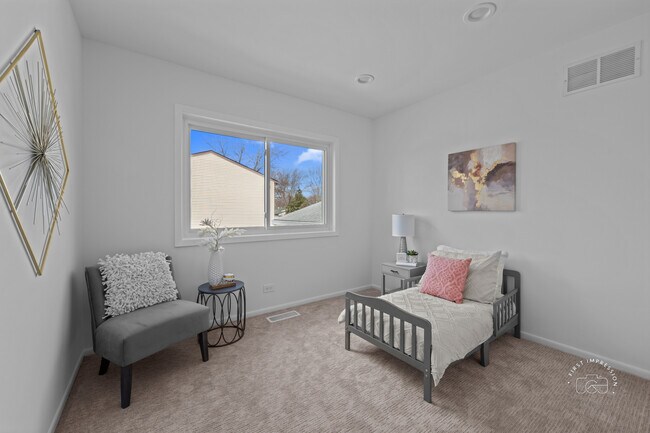 Building Photo - 2735 Springdale Cir