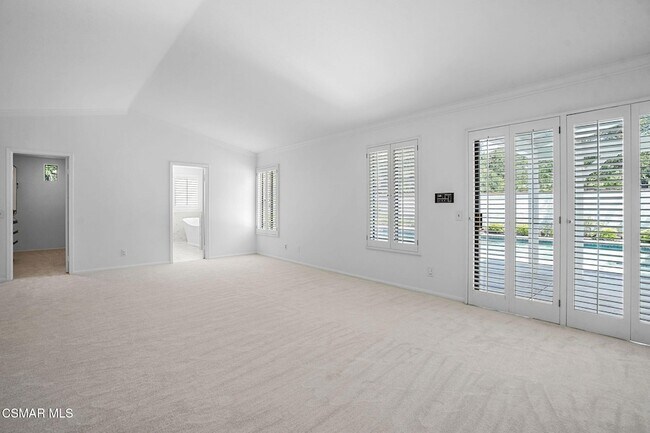 Building Photo - 1142 Earlham Ct