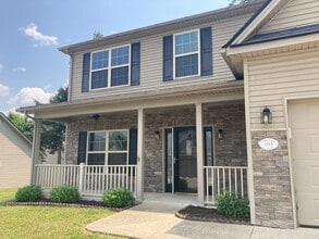 Building Photo - 103 Ashmore Ct