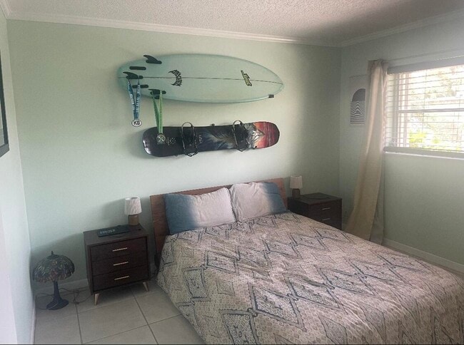 Building Photo - 205 NE 3rd St