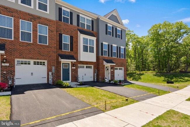 Building Photo - 7903 Tanbridge Ln