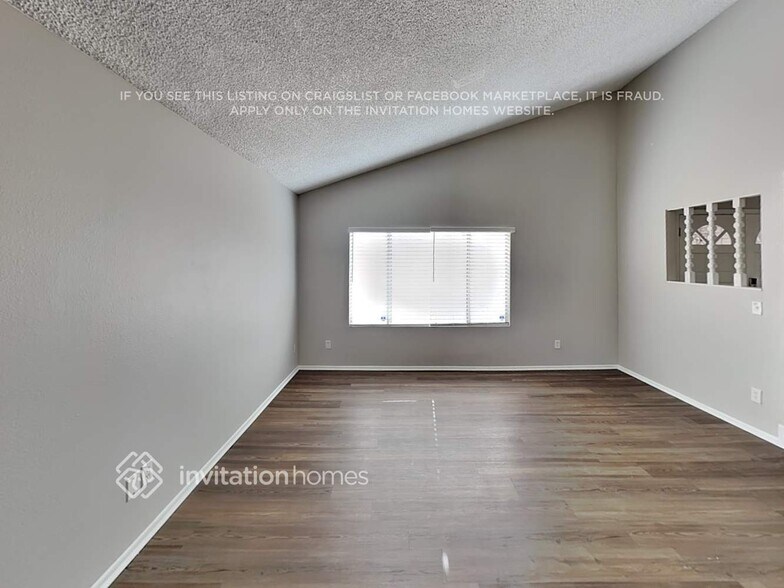 Building Photo - 4516 W Hayward Ave