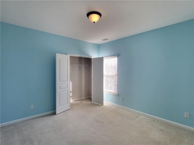 Building Photo - 5295 Rustic Ct