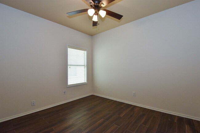Building Photo - 3615 Bridgebluff Ln