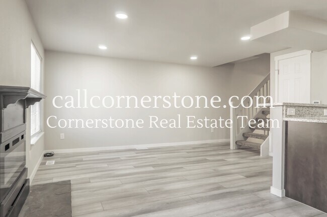 Building Photo - 4877 Bluestem Dr