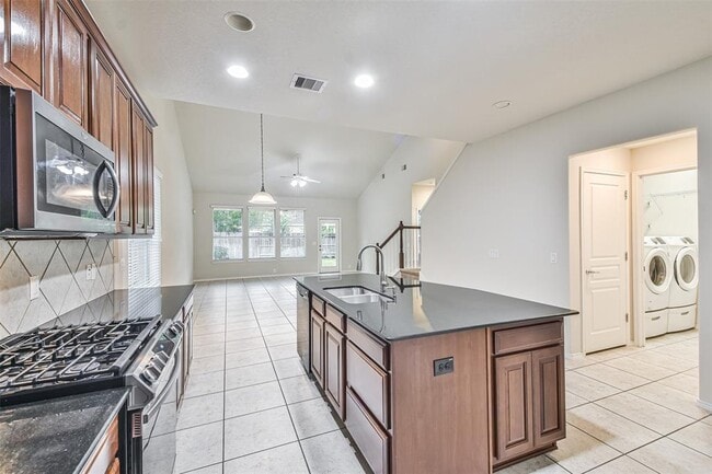 Building Photo - 2 Tidwillow Pl