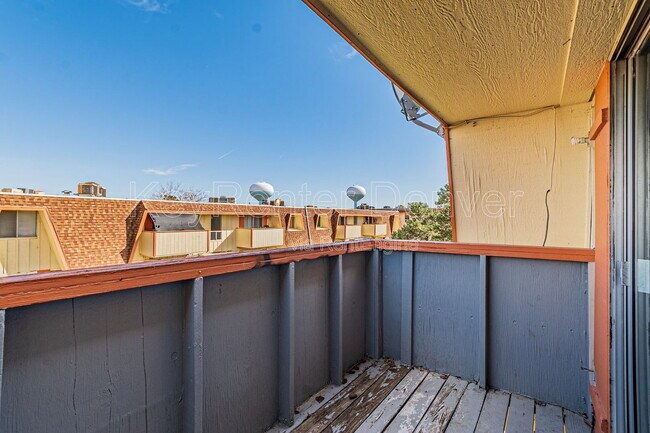 Building Photo - 10211 Ura Ln
