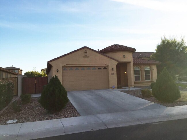Building Photo - 1625 W Pelican Ct