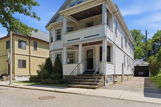 Building Photo - 9 Seagrave Rd