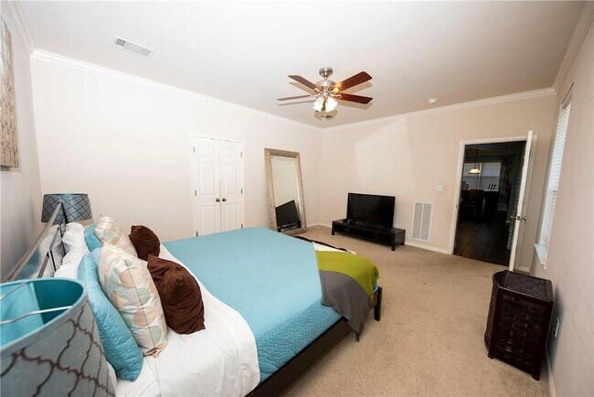 Building Photo - 1210 Ritter Dr