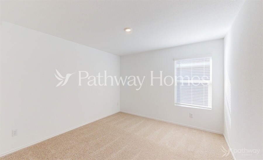 Building Photo - 8801 Red Fox Trl