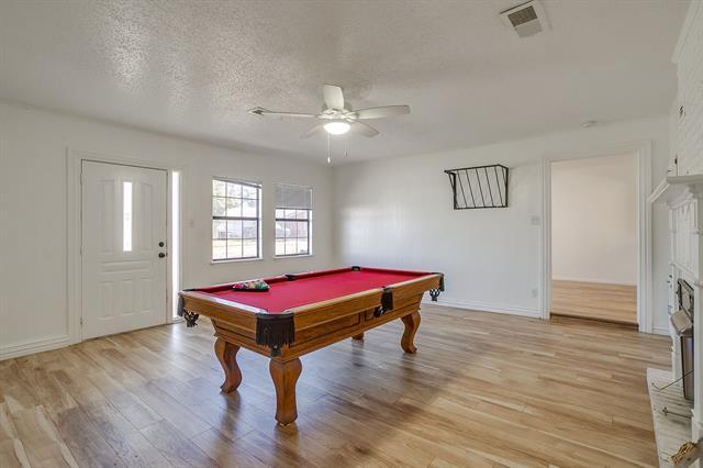 Building Photo - 1911 Joslin St