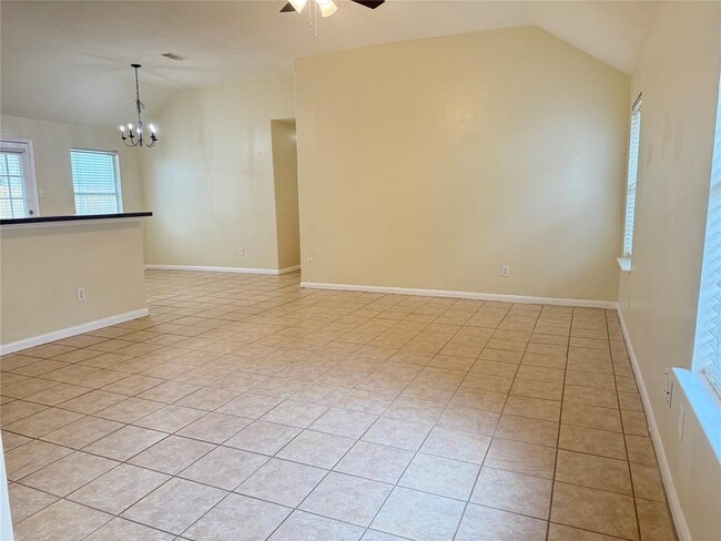 Building Photo - 6615 Highwind Bend Ln