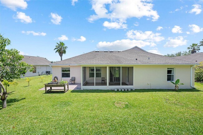 Building Photo - 1273 Scarlet Oak Cir